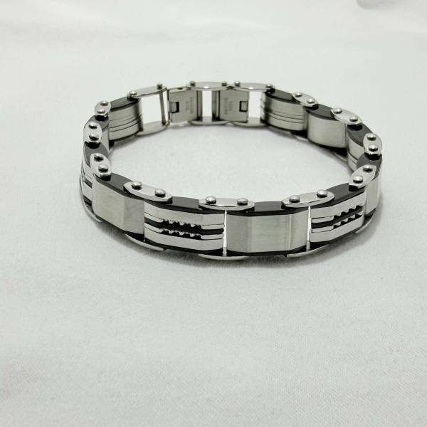 SANIYE Men's Heavy Duty Wide Stainless Steel & Rubber Link Bracelet 2 SANIYE Men's Heavy Duty Wide Stainless Steel & Rubber Link Bracelet - Image 2